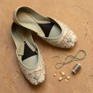 Pistachio Bloom – Handcrafted Floral Embroidered Khussa for Women