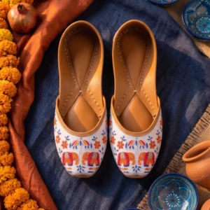 Royal Haathi – Handcrafted Elephant Embroidered Khussa for Women