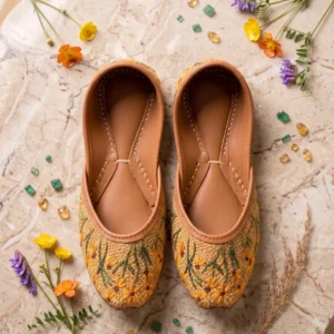Sunflower Bloom – Handcrafted Jute Embroidered Khussa for Women